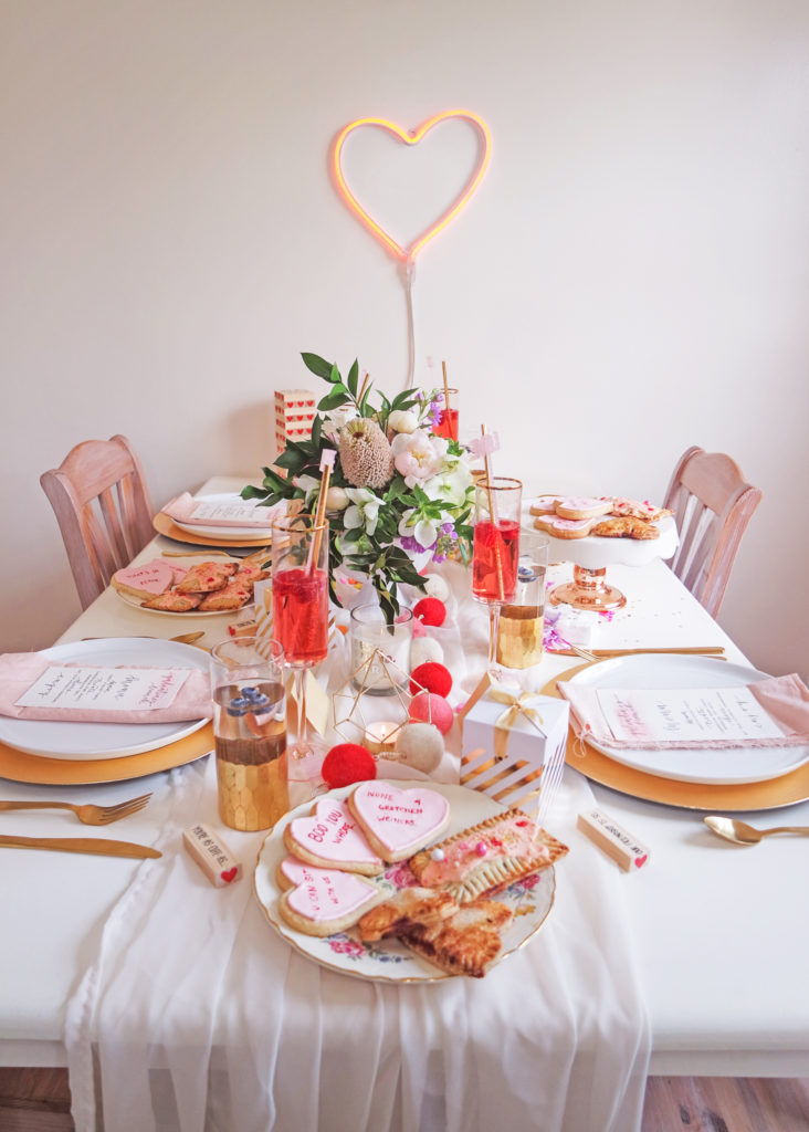 How to throw the best Galentine's Day brunch, set the table